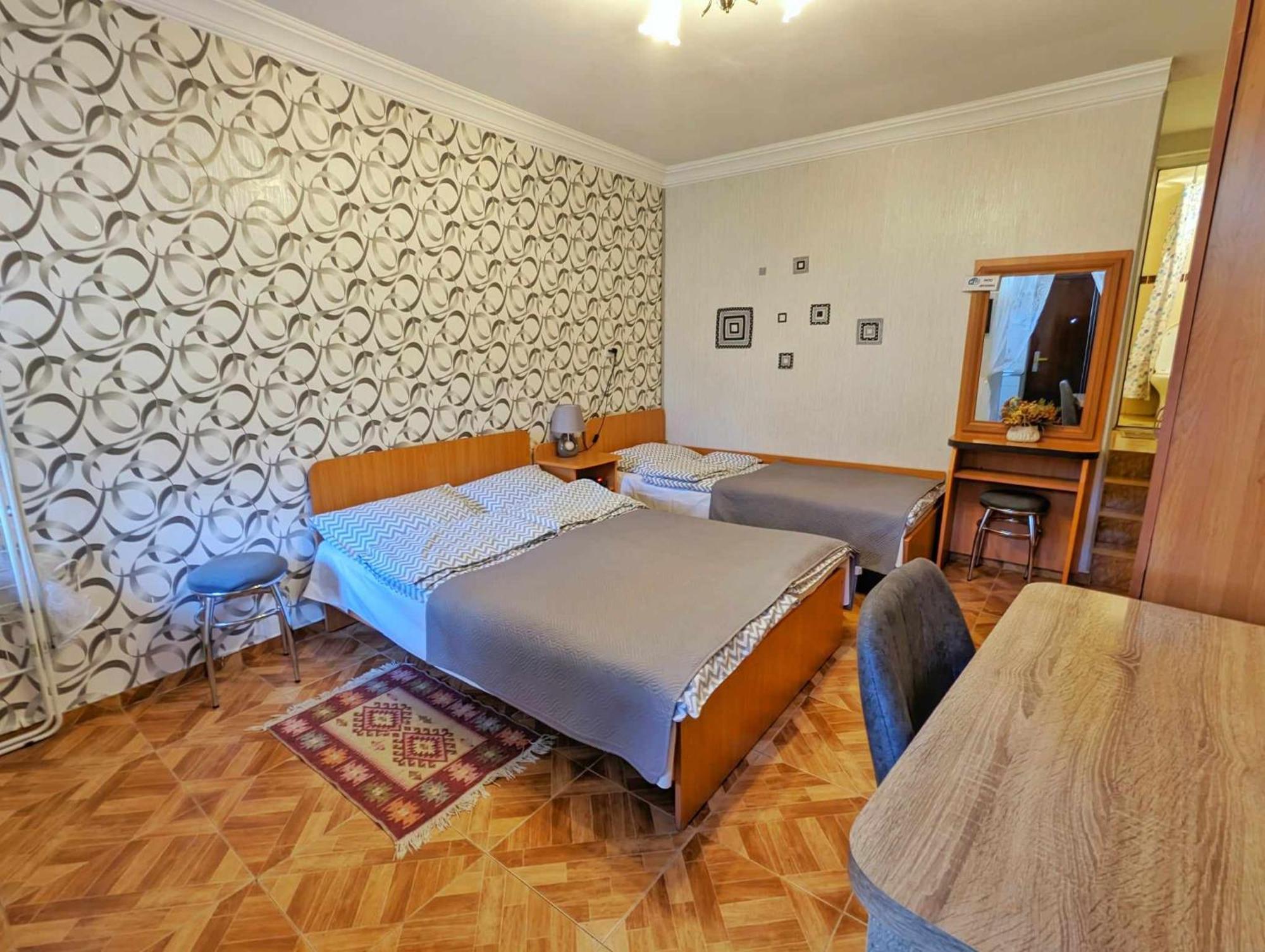 Paata'S Guesthouse Боржомі Екстер'єр фото